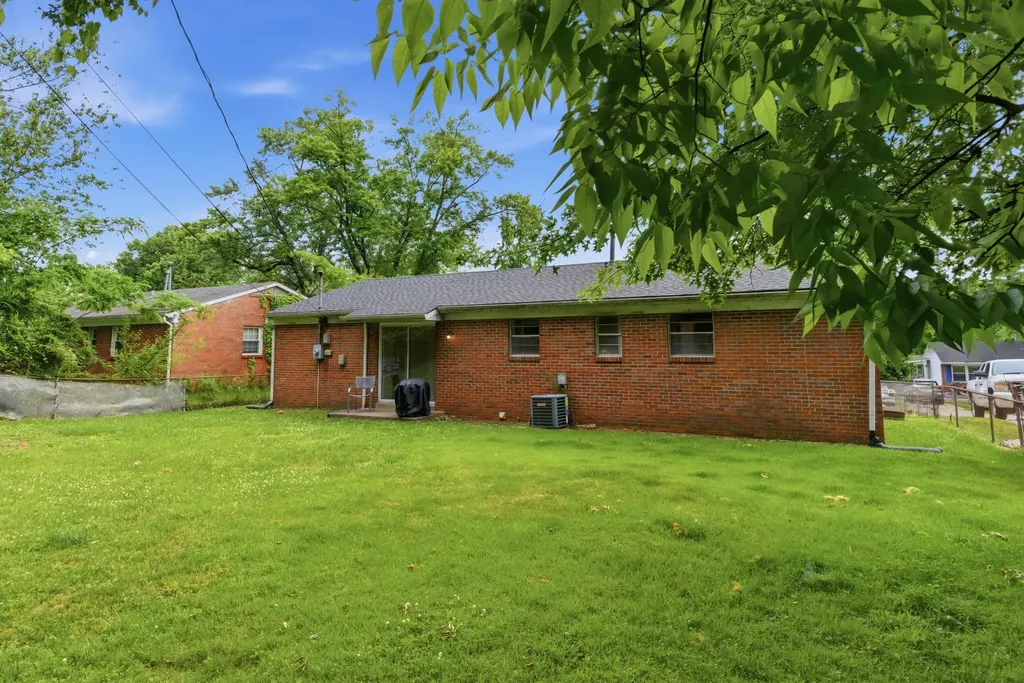 241 Hickory Drive Frankfort KY 40601