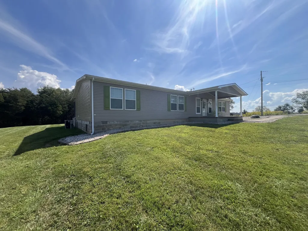 131 Martha Stockton Road Albany KY 42602