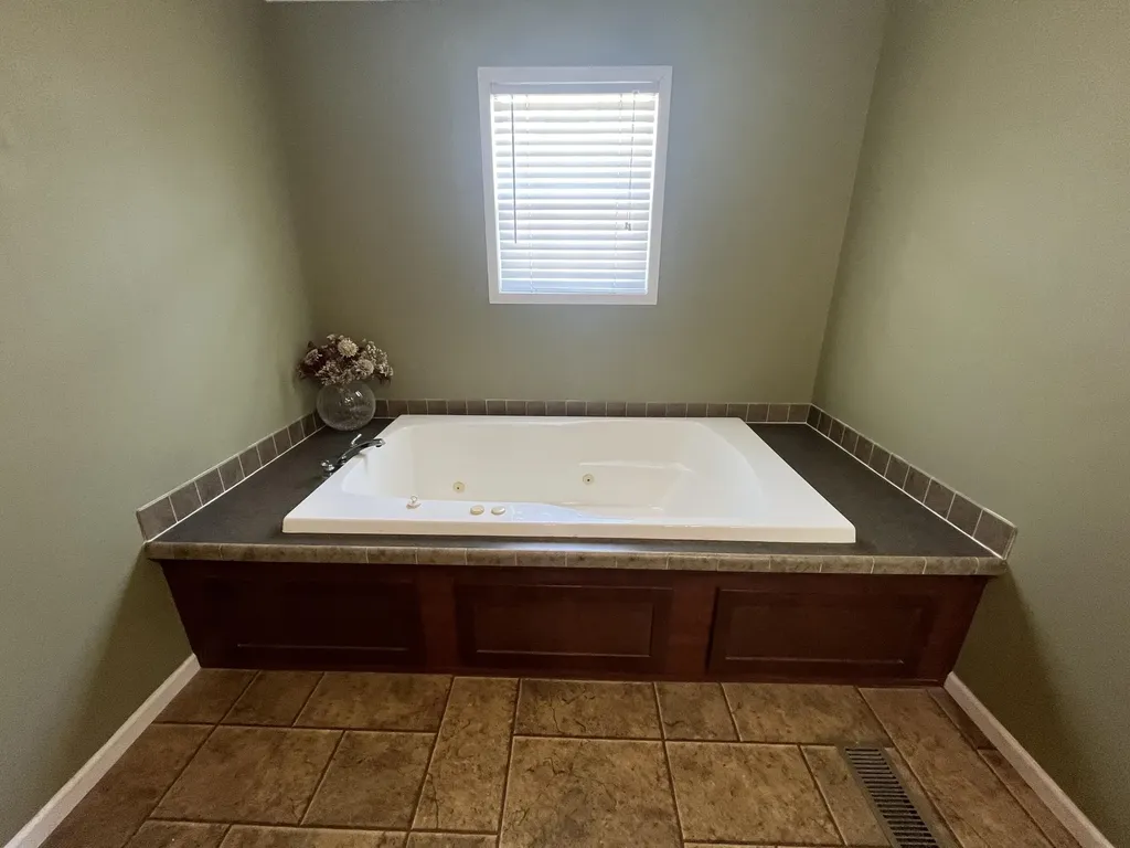 131 Martha Stockton Road Albany KY 42602