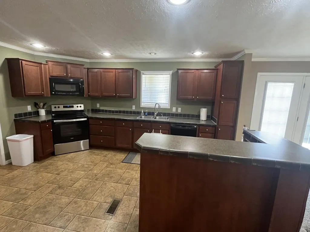 131 Martha Stockton Road Albany KY 42602