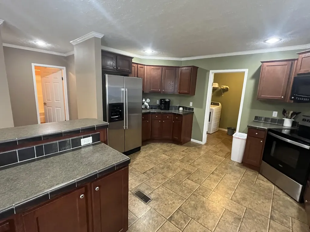 131 Martha Stockton Road Albany KY 42602