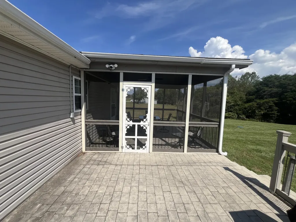 131 Martha Stockton Road Albany KY 42602