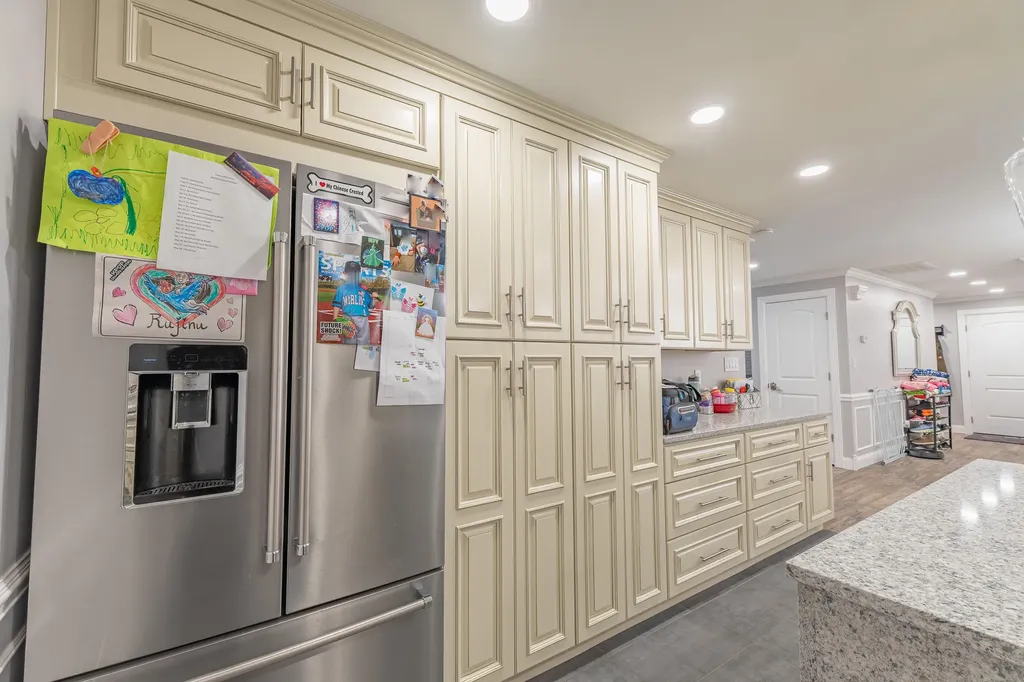 160 W Meadow Drive Nancy KY 42544