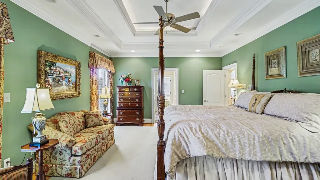 4827 Faulkirk Lane Lexington KY 40515