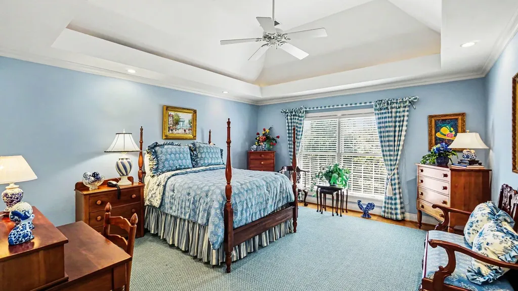 4827 Faulkirk Lane Lexington KY 40515