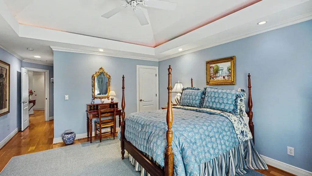 4827 Faulkirk Lane Lexington KY 40515