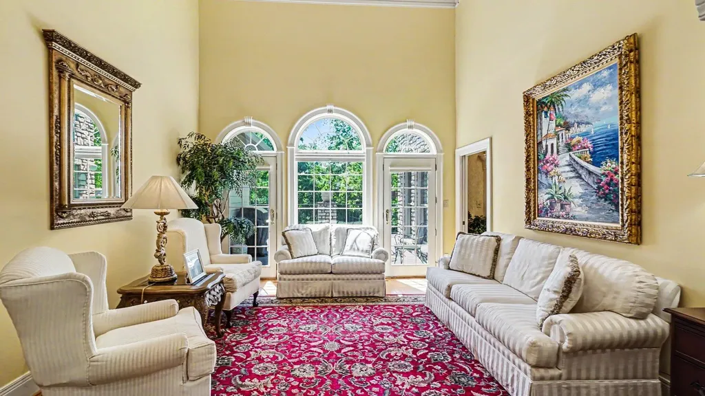 4827 Faulkirk Lane Lexington KY 40515