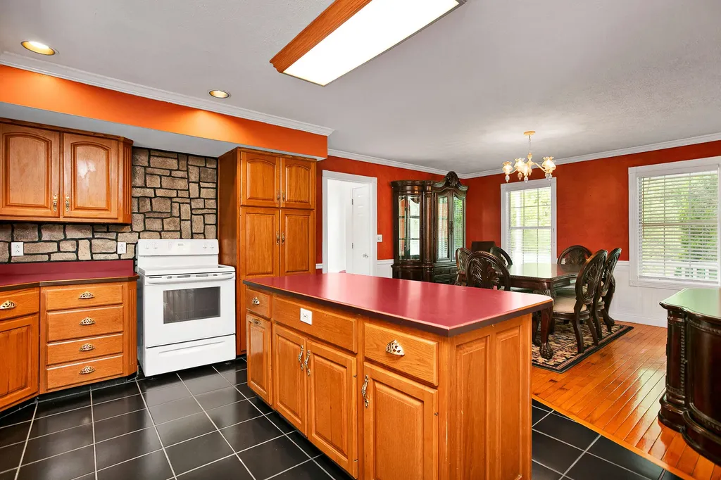 1266 Grassy Flat Road Greensburg KY 42743