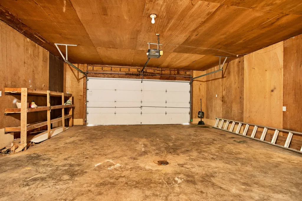 1266 Grassy Flat Road Greensburg KY 42743