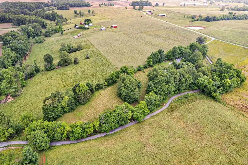 1266 Grassy Flat Road Greensburg KY 42743