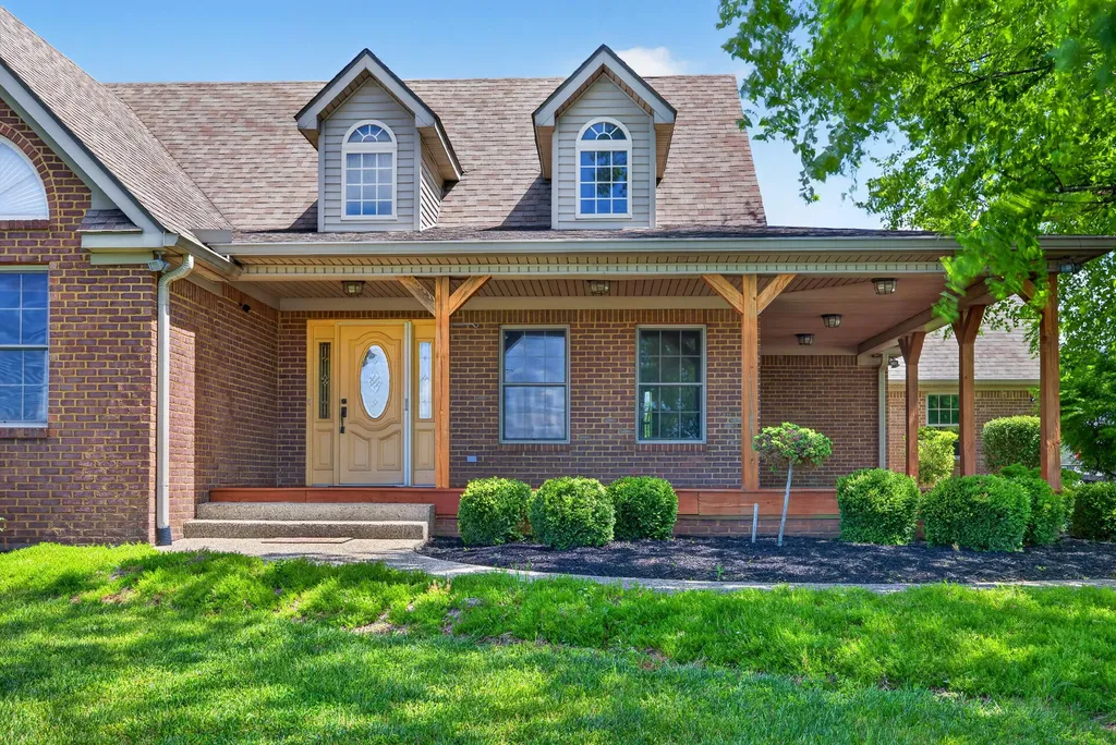 3040 Perry Rogers Road Lancaster KY 40444