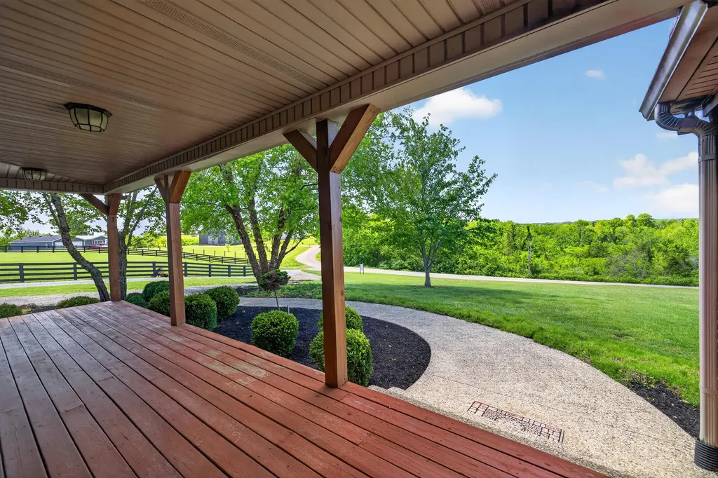 3040 Perry Rogers Road Lancaster KY 40444