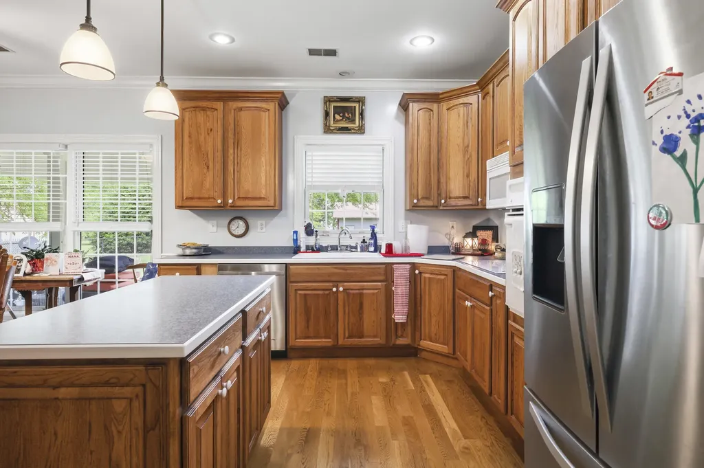 1869 Clintonville Road Paris KY 40361