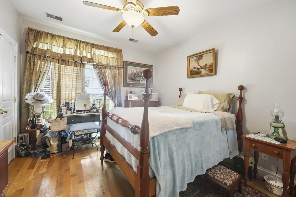 1869 Clintonville Road Paris KY 40361