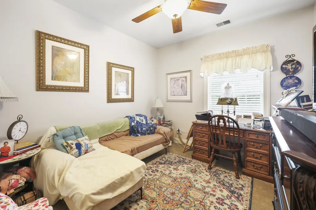 1869 Clintonville Road Paris KY 40361