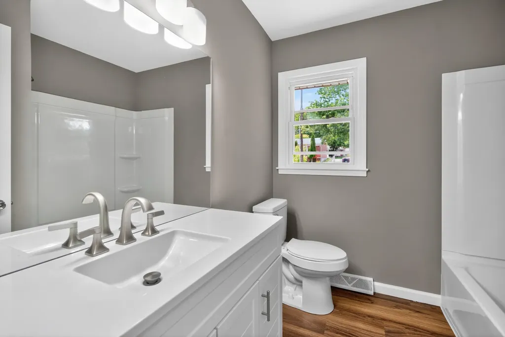 374 Gawaine Drive Lexington KY 40517
