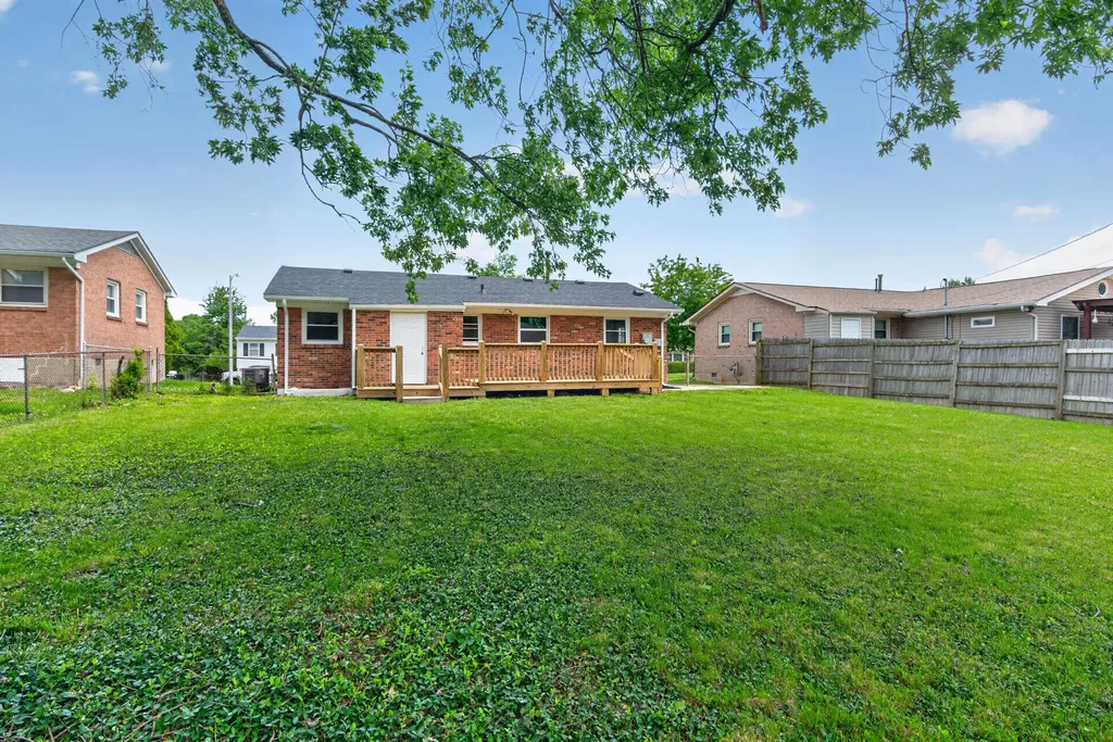 374 Gawaine Drive Lexington KY 40517