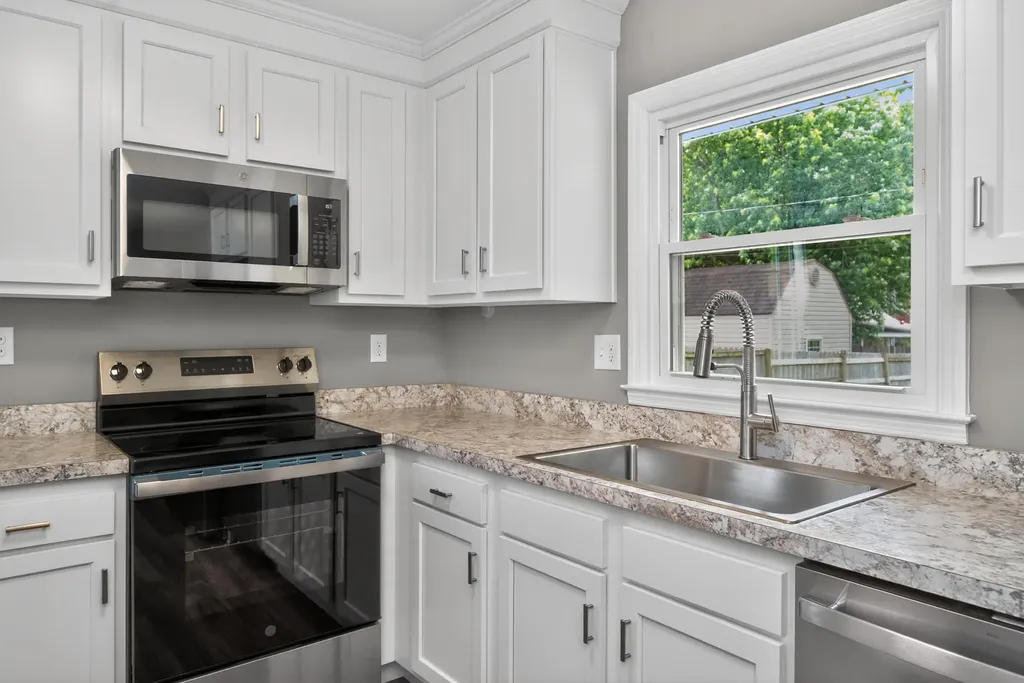 374 Gawaine Drive Lexington KY 40517