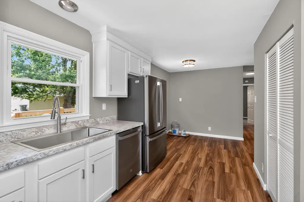 374 Gawaine Drive Lexington KY 40517