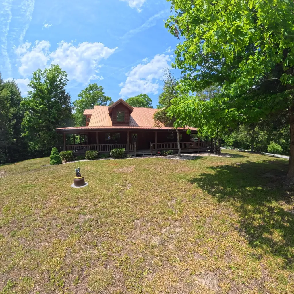 195 Kennedy Lane Whitley City KY 42653