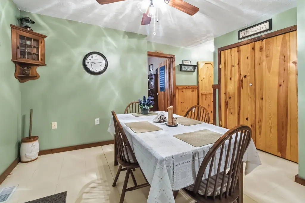 195 Kennedy Lane Whitley City KY 42653