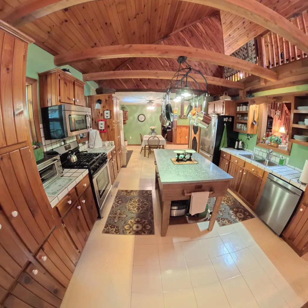 195 Kennedy Lane Whitley City KY 42653