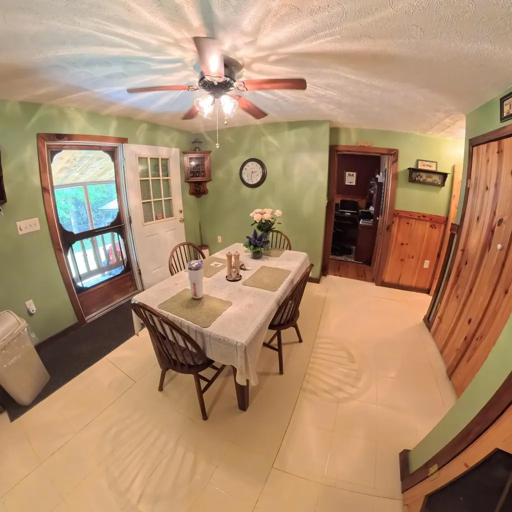 195 Kennedy Lane Whitley City KY 42653