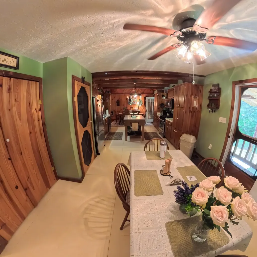 195 Kennedy Lane Whitley City KY 42653