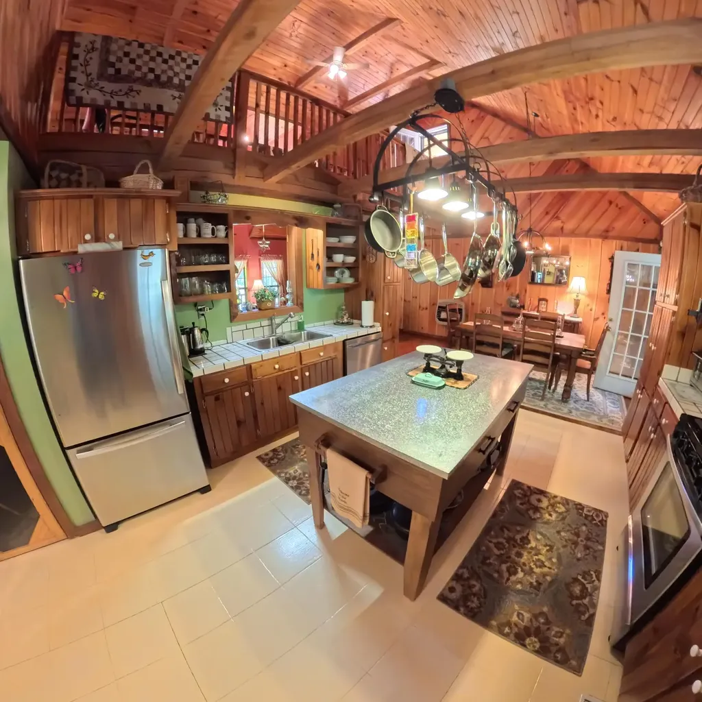 195 Kennedy Lane Whitley City KY 42653