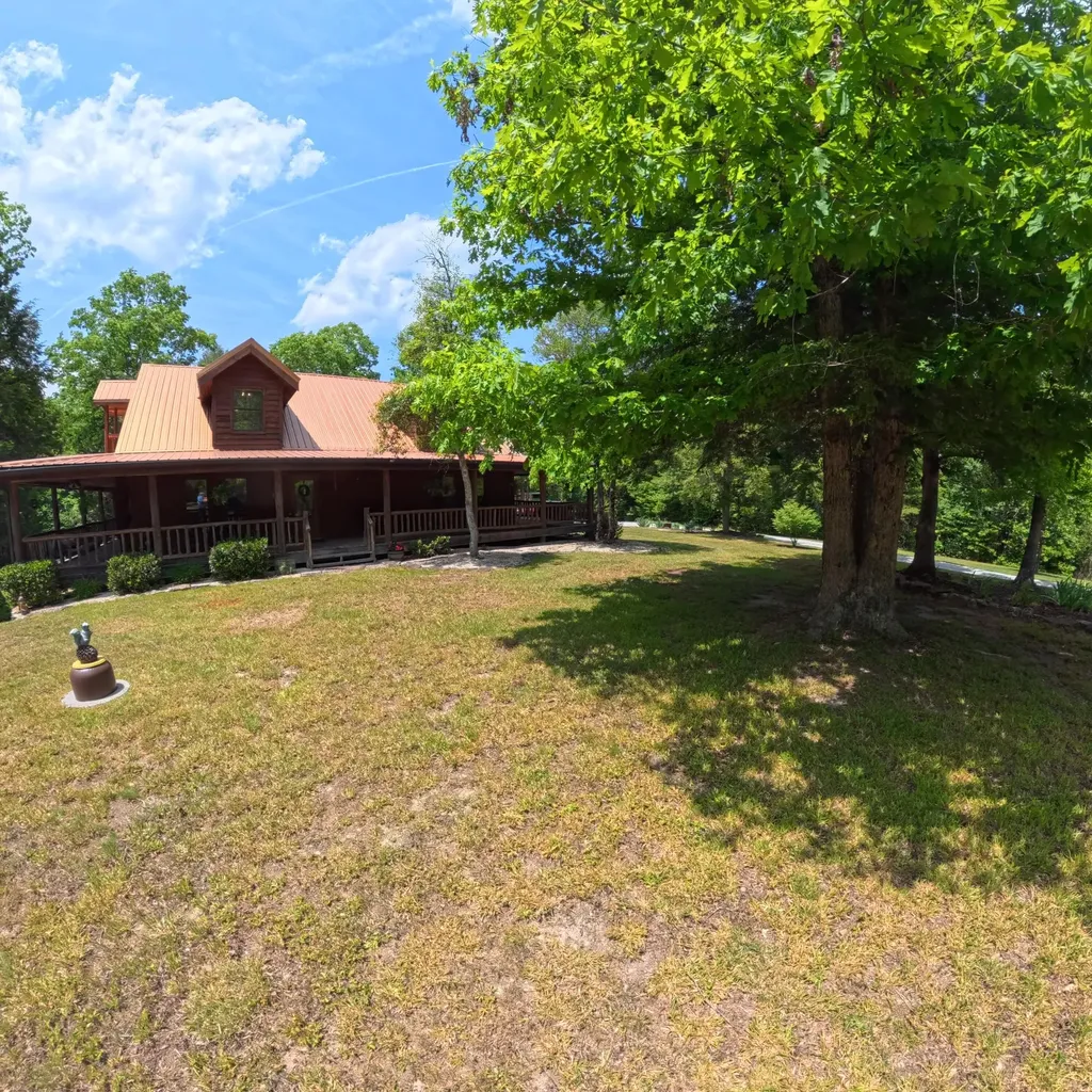 195 Kennedy Lane Whitley City KY 42653