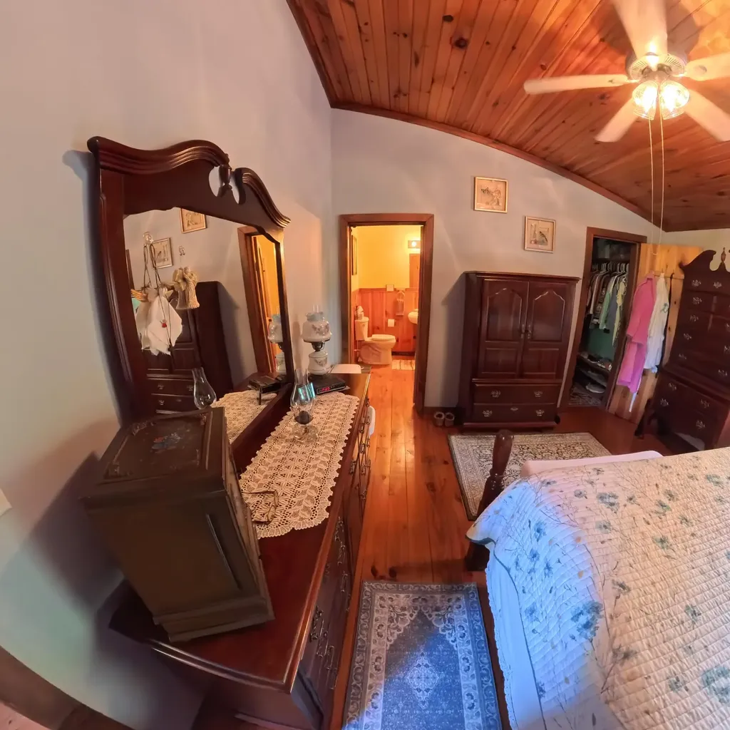195 Kennedy Lane Whitley City KY 42653