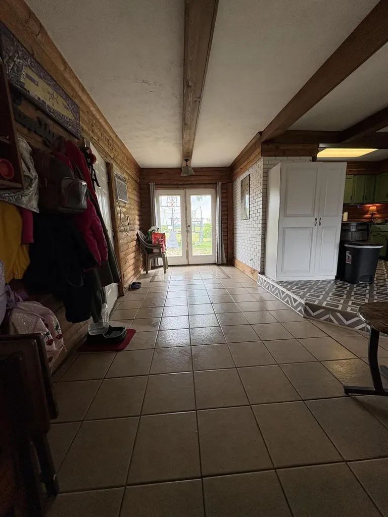 110 Hensley Heights Harrodsburg KY 40330