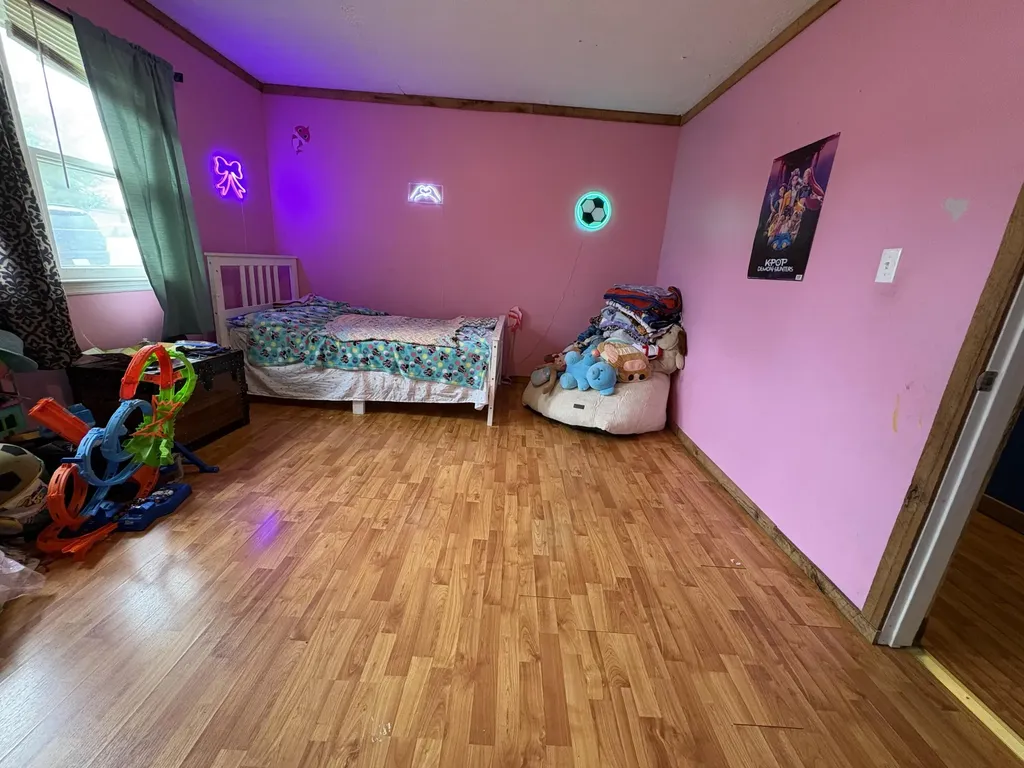 110 Hensley Heights Harrodsburg KY 40330