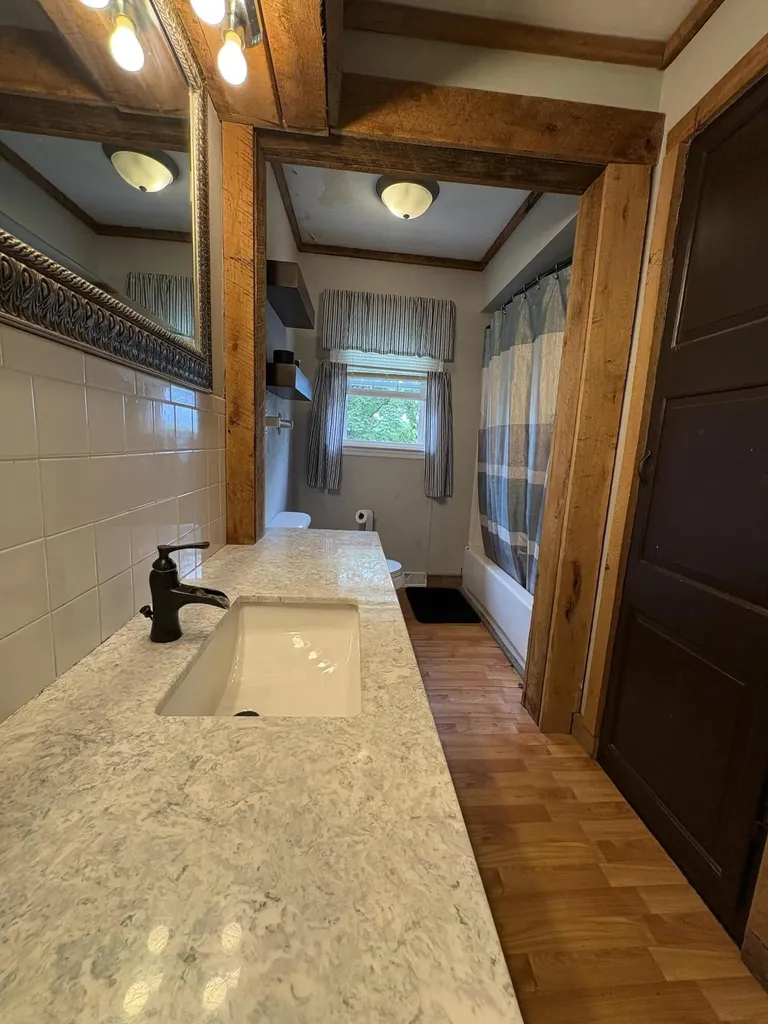 110 Hensley Heights Harrodsburg KY 40330
