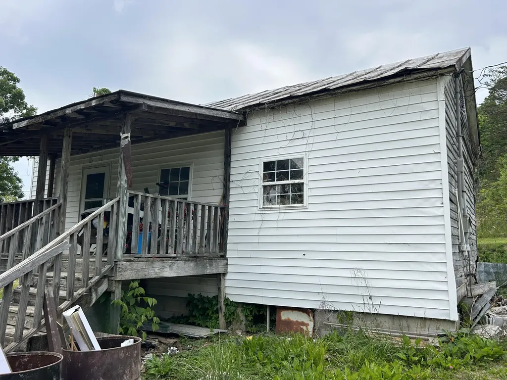 134 Red Bone Lane Orlando KY 40460