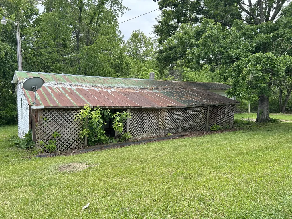 134 Red Bone Lane Orlando KY 40460