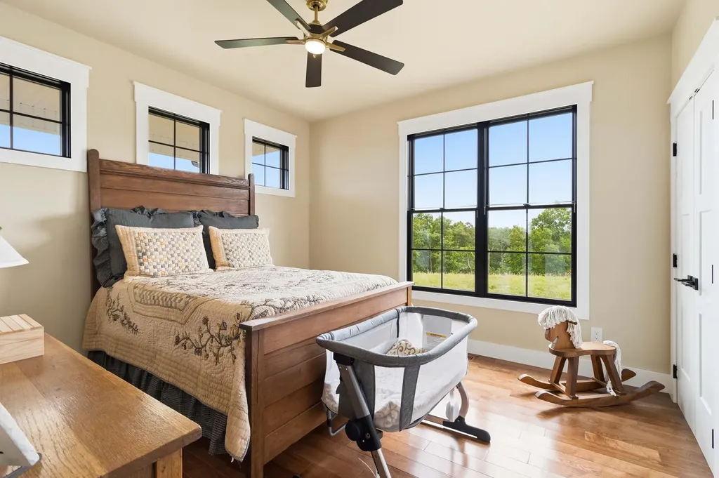 7511 John Sims Highway Crab Orchard KY 40419