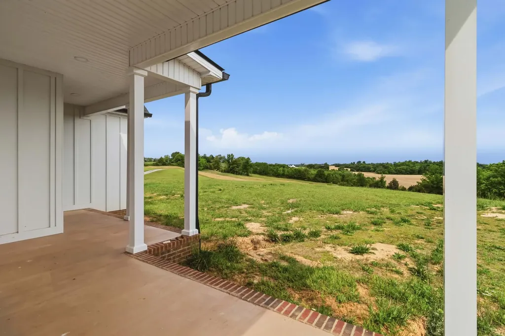 7511 John Sims Highway Crab Orchard KY 40419