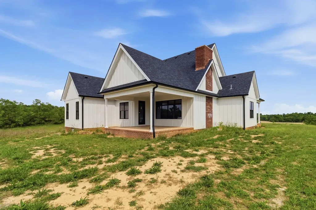 7511 John Sims Highway Crab Orchard KY 40419