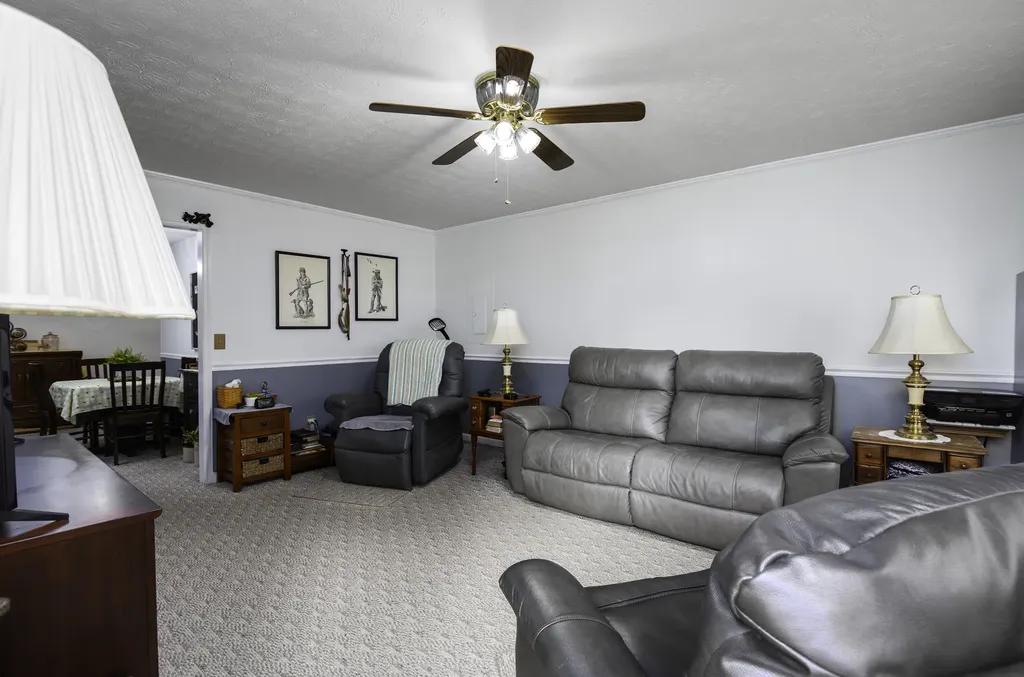 843 Kingsway Drive Versailles KY 40383