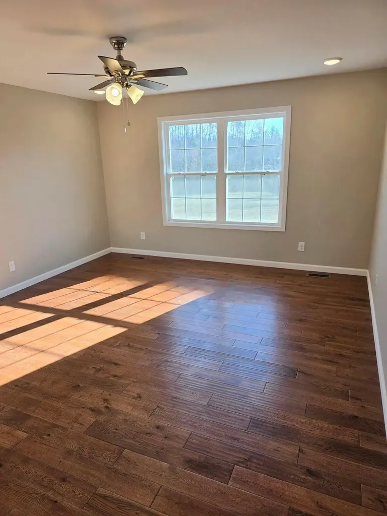 76 Emily Lane London KY 40744