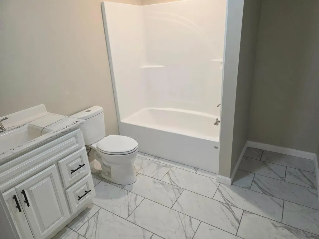 76 Emily Lane London KY 40744