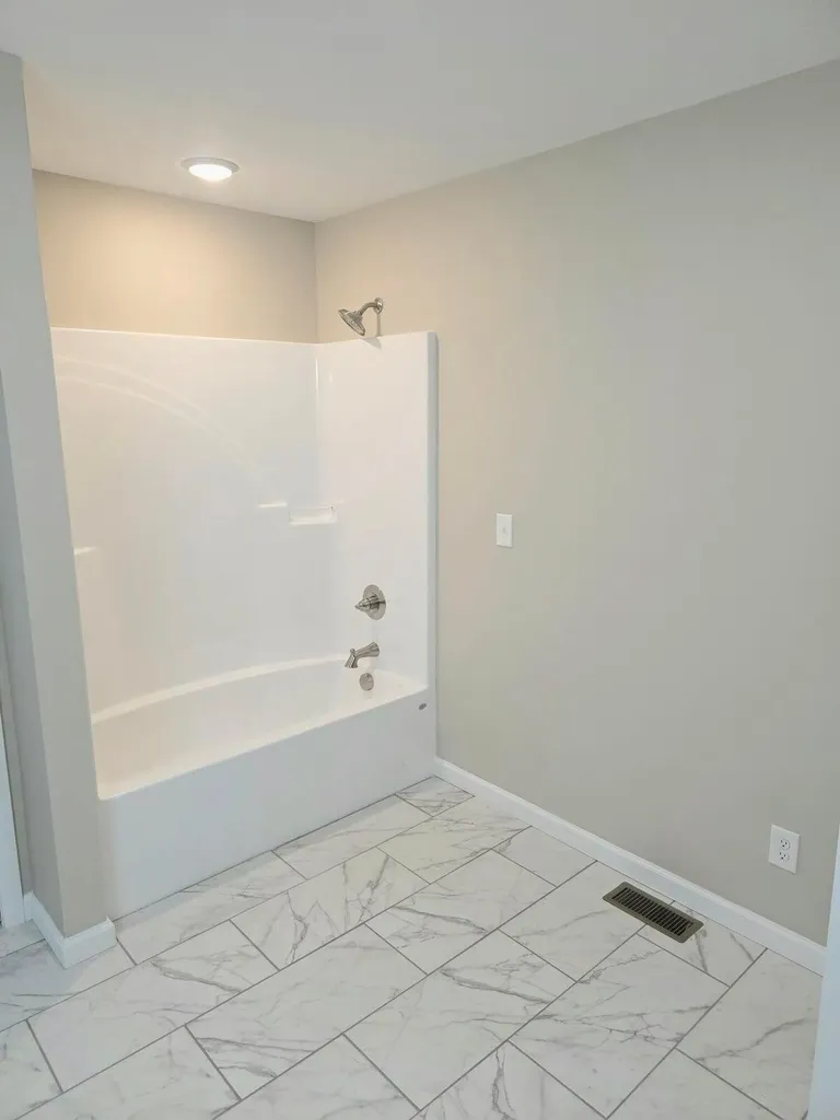 54 Emily Lane London KY 40744