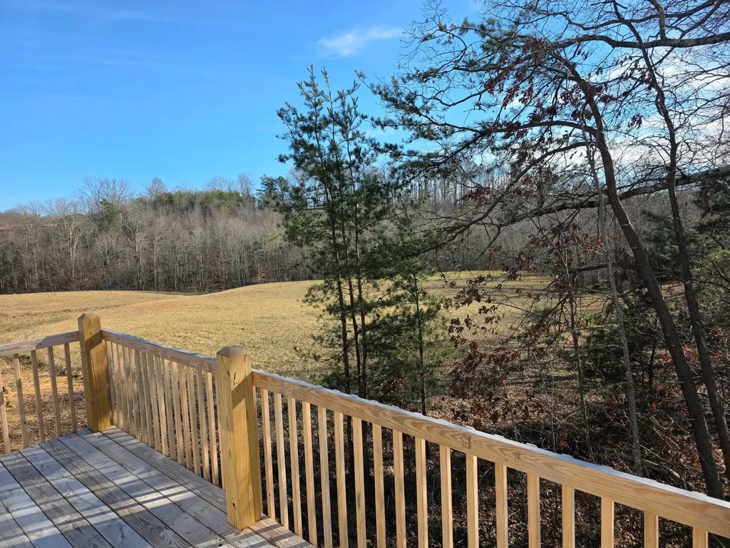 54 Emily Lane London KY 40744