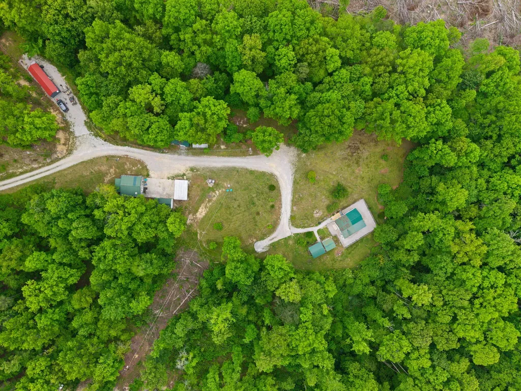 2585 Hazel Patch Road East Bernstadt KY 40729