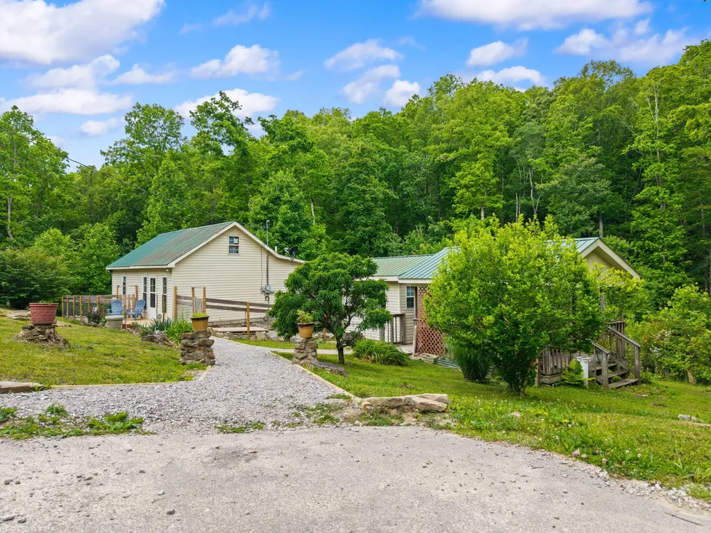 2585 Hazel Patch Road East Bernstadt KY 40729