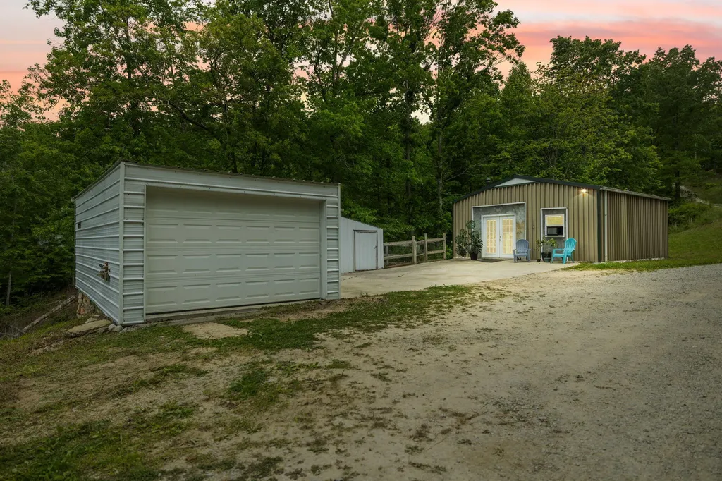 2585 Hazel Patch Road East Bernstadt KY 40729