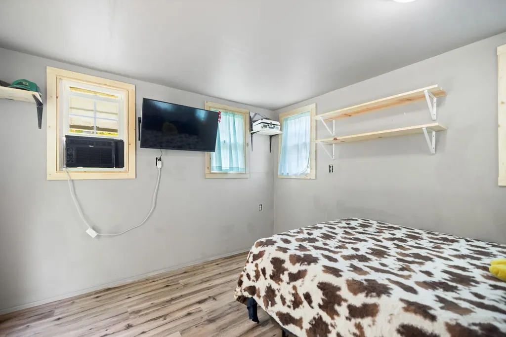 2585 Hazel Patch Road East Bernstadt KY 40729