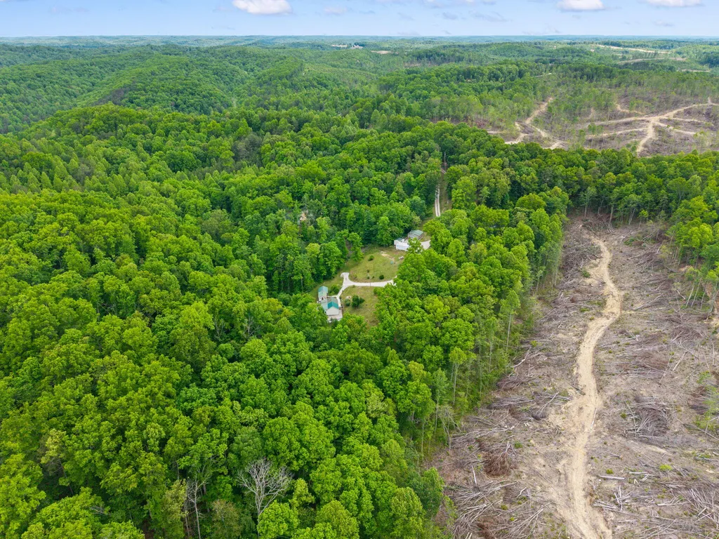 2585 Hazel Patch Road East Bernstadt KY 40729