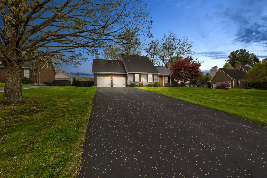 459 Missionary Lane Mt Sterling KY 40353